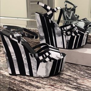 Aldo platforms